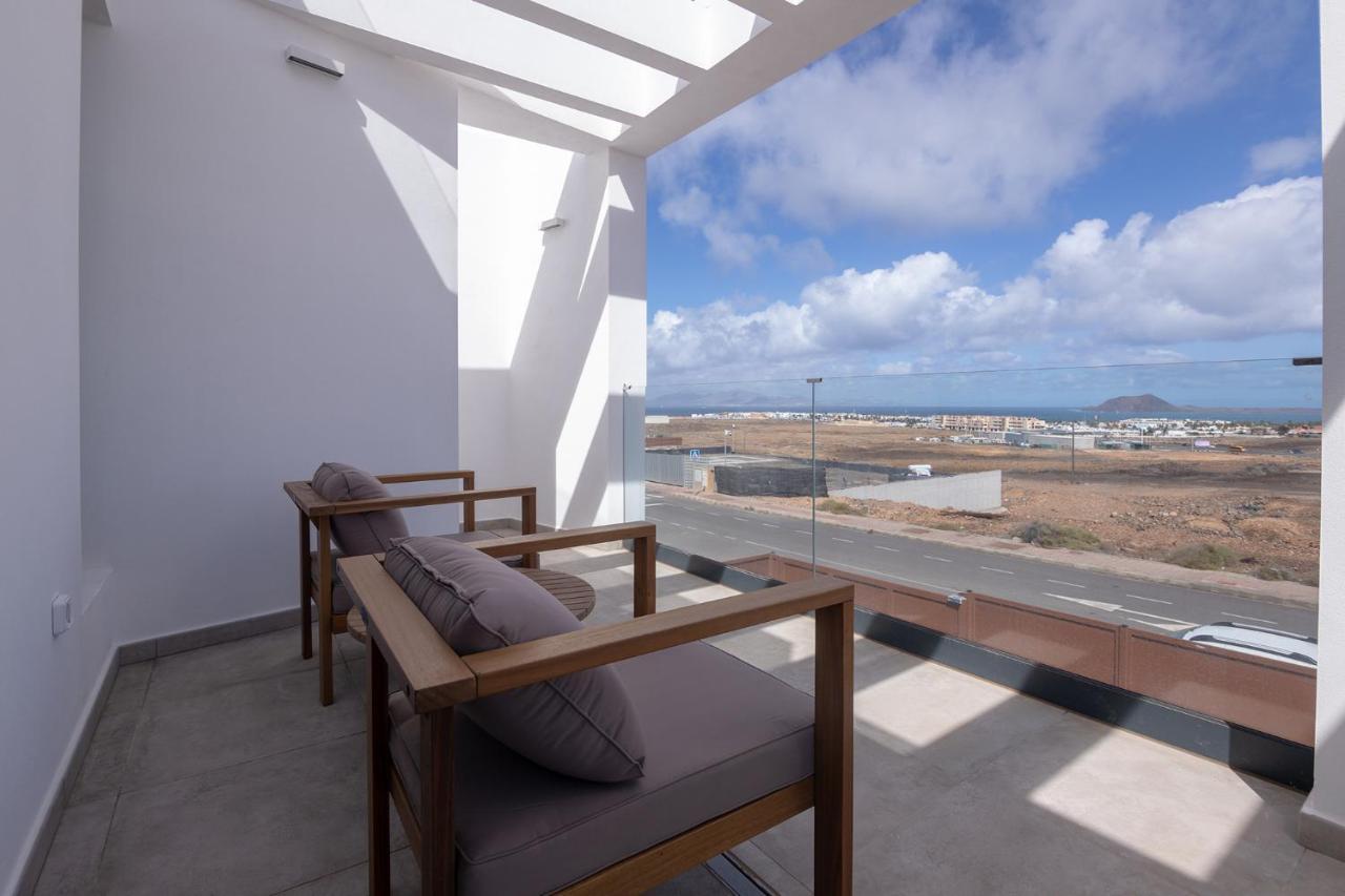 Villa Yolo Luxe Sur Private Pool Corralejo By Holidays Home Extérieur photo